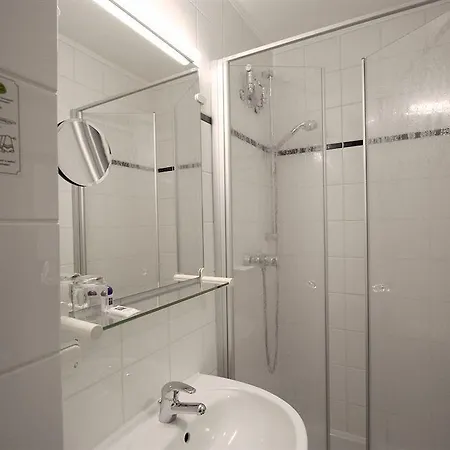 Falk 3* Fráncfort del Meno