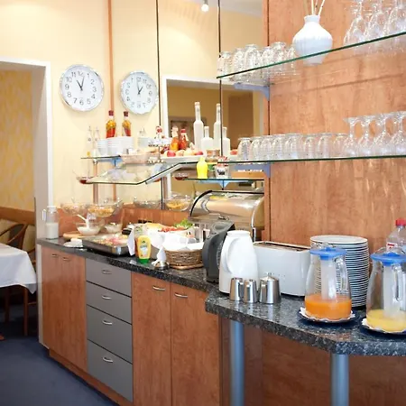 Falk 3* Fráncfort del Meno