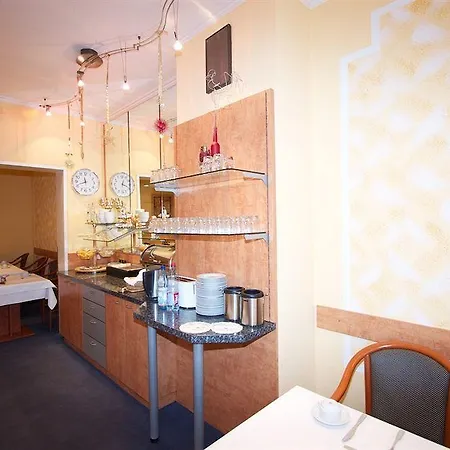 Falk Hotel 3*
