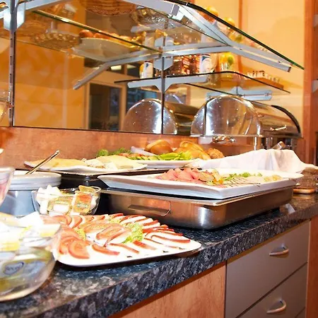 Falk Hotel 3*