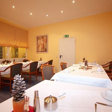 Falk Hotel 3*