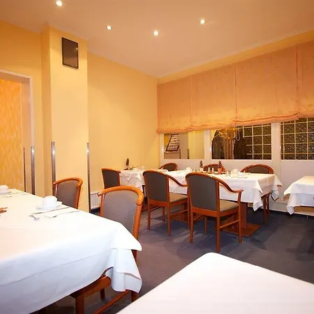 Falk Hotel 3*