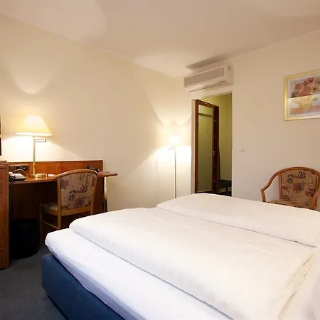 Hotel Falk 3*