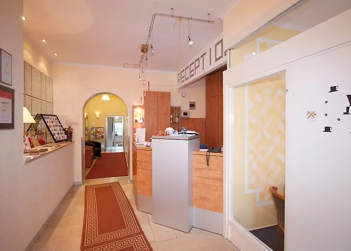 Falk 3* 프랑크푸르트