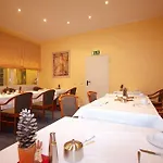 Falk Otel 3*