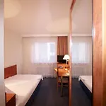 Otel Falk 3*